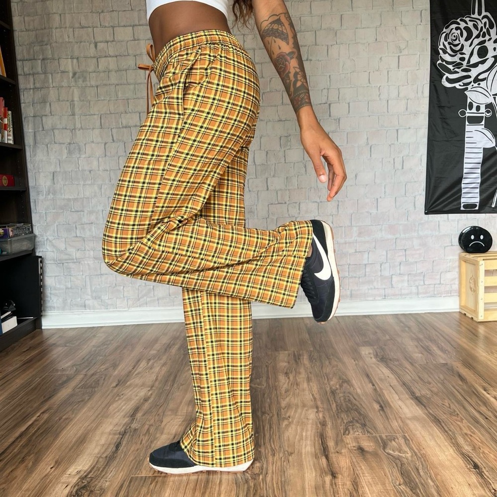 Urban Outfitters Plaid Trousers - Picture 2 of 8
